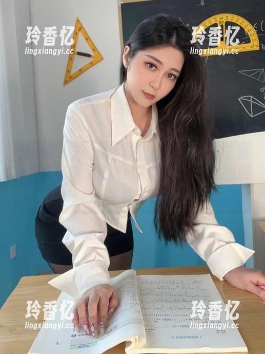 微密圈 - 无圣光的写真？120斤的小王同学双马尾JK居然搞出了新高度，有点懵懵的，可是又想看。