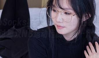BoBoSocks袜啵啵 – 熊熊的在线跑偏:探讨那双NB运动鞋的意义…什么?