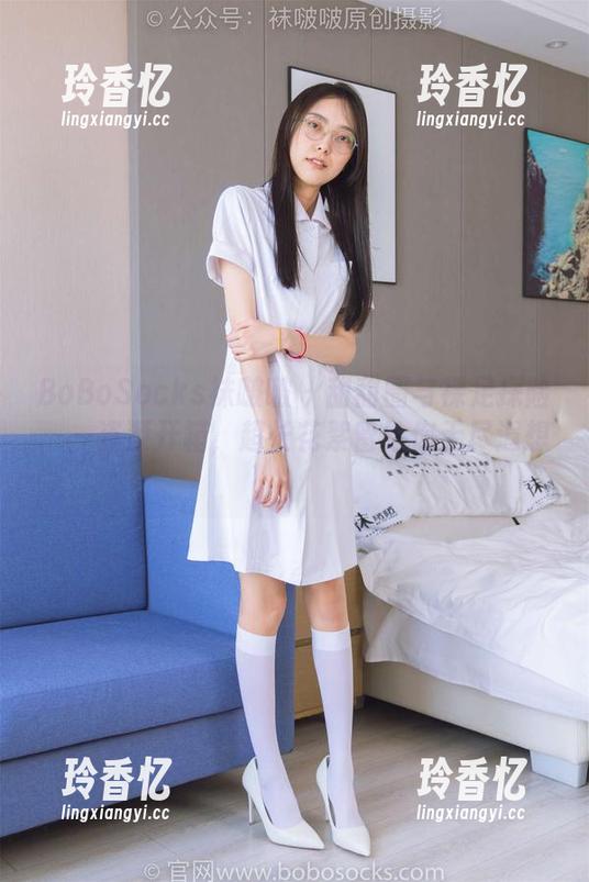 BoBoSocks袜啵啵-甜甜圈 BoBoSocks袜啵啵 - 甜甜圈与裸足探险——资源开箱,超长花絮留给你无尽遐想!
