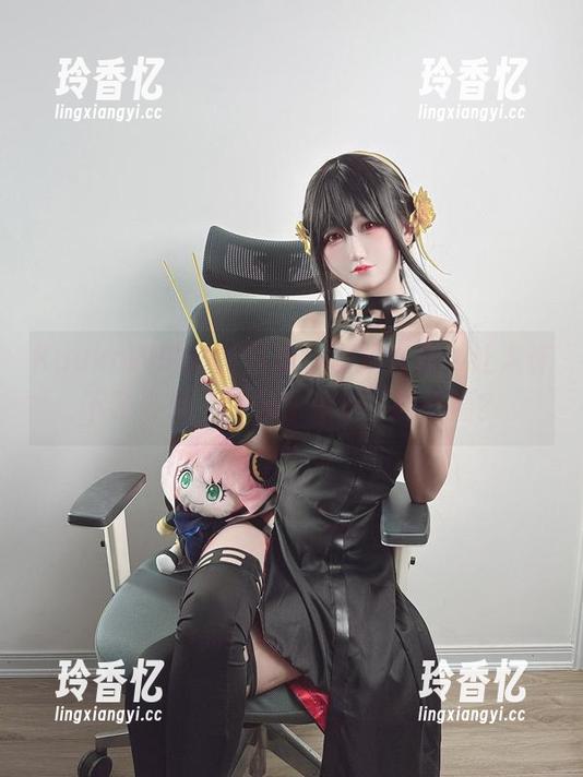 KuukoW的高清写真，厨娘变身，让人许下了多少“今天也想吃”的心愿？