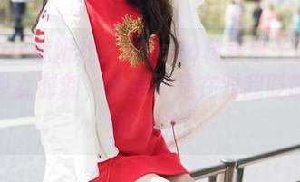 MiStar魅妍社 – Mieko林美惠子最新原图，少女时刻，她是不是在对我眨眼？不敢确定