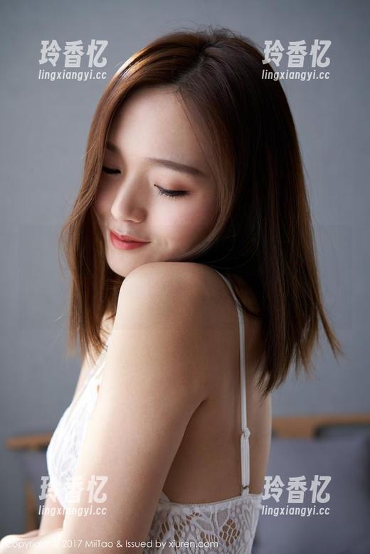 MiiTao蜜桃社 - 蜜蕊Mary“户外写真速递”，免费送欢乐，顺便教你怎么摔得安心！