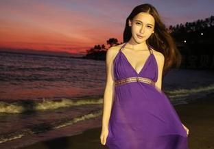 MyGirl美媛馆 – 当办公室变成迷你美图馆，嘉宝贝儿的快乐壁纸随时在线！
