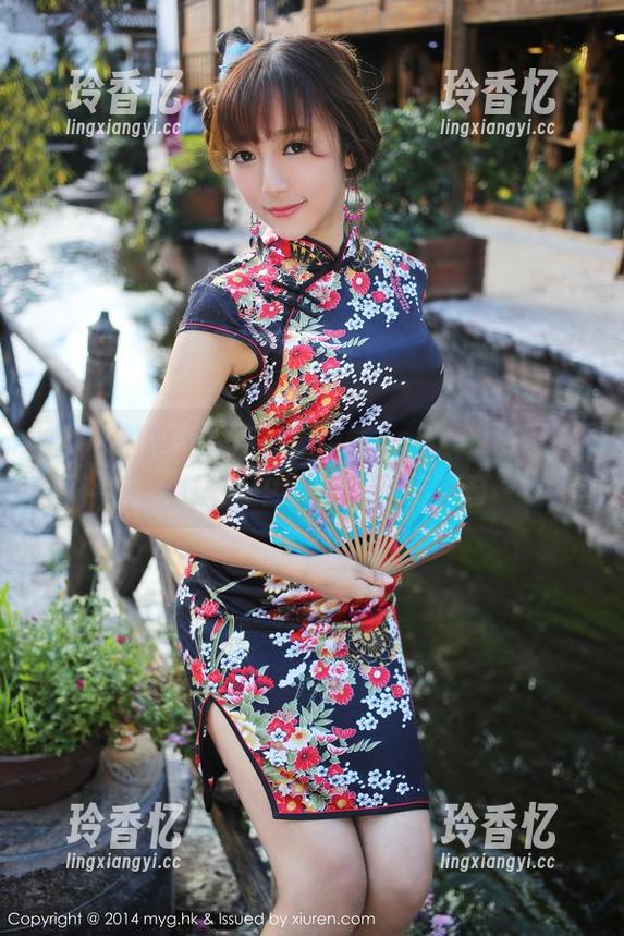 MyGirl美媛馆-媛媛酱belle MyGirl美媛馆 - 媛媛酱belle的浴室冒险:图库中藏着的泡泡传奇