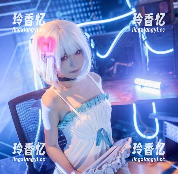 Quan冉有点饿的高叉兔女郎，你的资源收割机上线了！