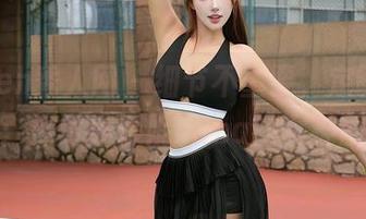Xiuren秀人网 – 细节不重要，定制是王道：探讨乔漫妮mina的女神图集
