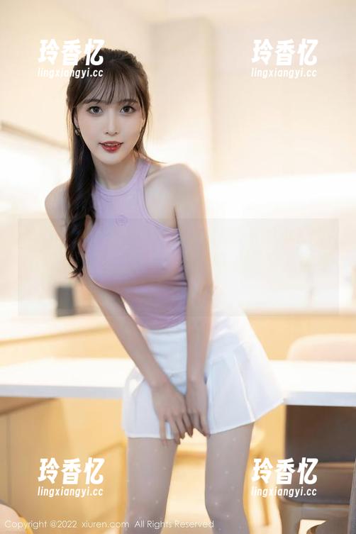 Xiuren秀人网 - 让人心思乱飞的小Kiki吊带写真集，分享这些神奇的“穿着哲学”吧！
