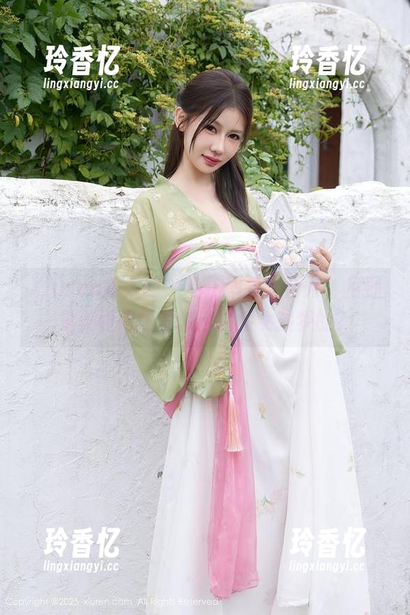 Xiuren秀人网 - 私拍图集大公开，月野兔美妞妞妞是怎么链接女孩梦的？
