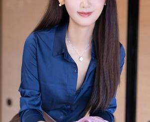 Xiuren秀人网 – 新款棉袜，听说是瑞莎Trista的独家分享，你敢不敢试试？