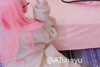 at鲨鱼的小背心作品，总让人不由自主地想多看几眼，这可是好料！