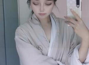 最新套图!eloise软软在水手服里到底累不累?我们来聊聊