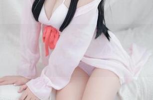 二佐Nisa的网盘：每一张蕾姆女仆写真都像在脑海里缺根电缆，恍惚到不行！