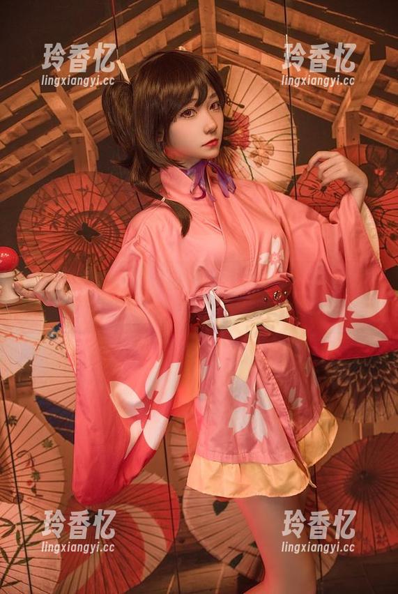 南桃Momoko的白裙子是从哪个仙女那里借来的？原图的魔力不可思议啊！