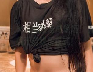 头条女神 – 火儿的双马尾现场：看高清图集开启欢乐模式！