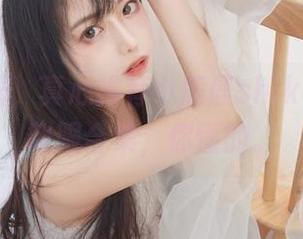 不求圣光，真心推荐小鹿鹿shika的爱宕制服合集，你懂的。