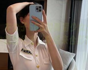 微密圈 – 左公子666的高清少女：今天我也想当公主，快点来合影！