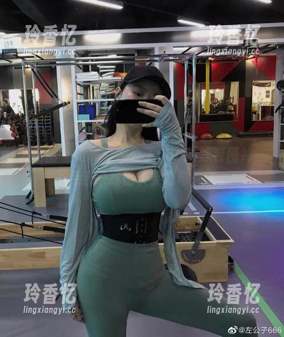 微密圈 - 呜呜，左公子666的泳装图片，不点进来我都快要好奇死了。