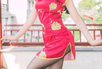 追踪兔子和巧克力小圆面包，原图看完我都想喂兔子。