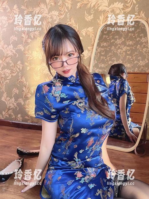 微密圈 - 张思允nice和她的jk制服，这图库里的分享，永远都是个经典话题！