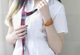 推女神 – 精选小九Vin户外画面：镜头里，灵动与静谧的交织。
