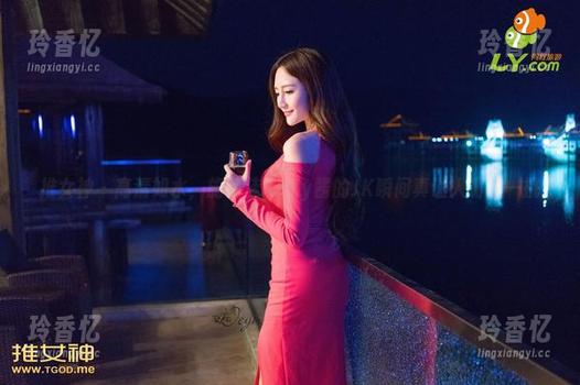 推女神 - 高清如水，施忆佳Kitty酱的JK瞬间真让人嘴角一挑