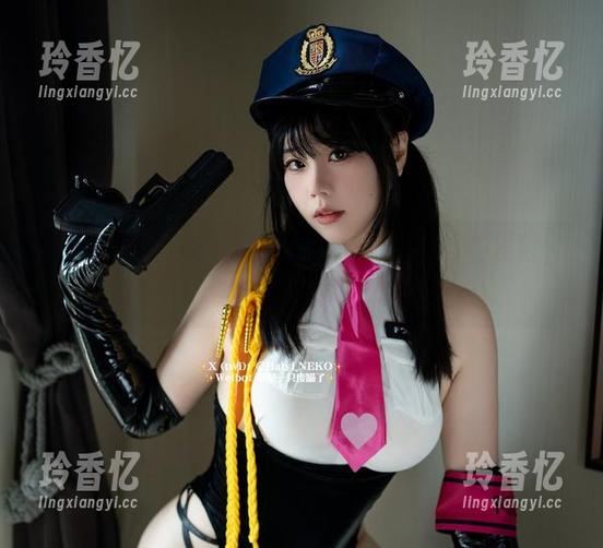 是一只废喵了的无圣光写真，17套都在发电，你能顶住吗？