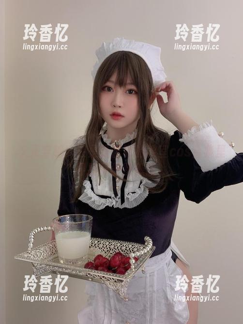 次元穿越！在是依酱呀的教室cos合集里寻找那份熟悉感。