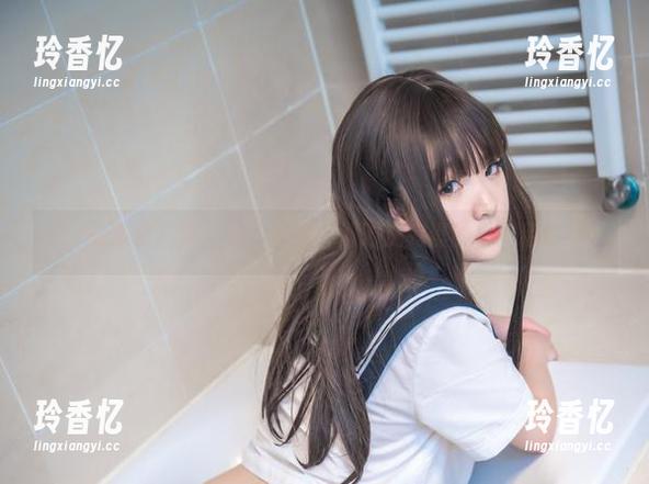 是青水高清图包：清纯，像刚洗完澡的白天鹅！