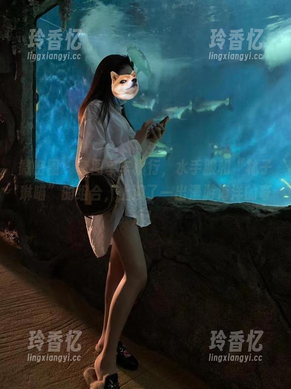 微密圈 - 套图单车横行，水手服和“林子琳喵”的组合，上演了一出漫游海洋的奇遇！