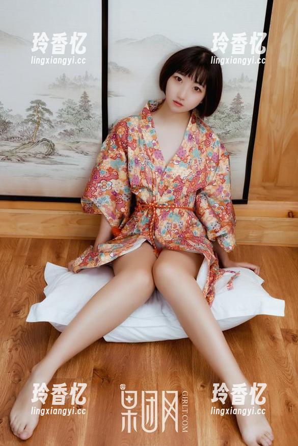 果团网 - 粉色与少女心，陈雅漫精选套图的每一帧都是卖萌的高手。