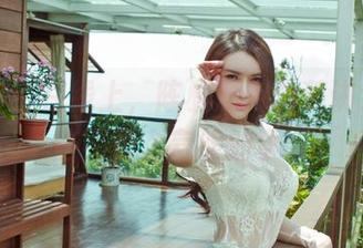 果团网 – 在线上，陈雅漫用套装讲述了一些不那么言明的事。