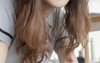 梦丝女神 – 刘诺的少女时代，全套下载，一不小心就掉进了温柔的陷阱。