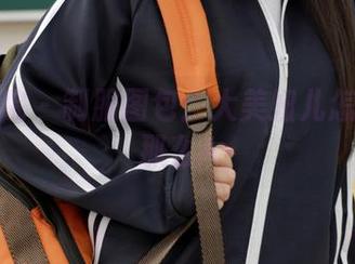 模范学院 – 制服图包：大美妞儿怎么穿都那么A
