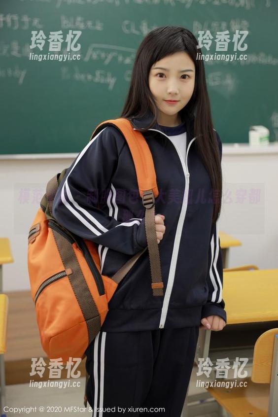 模范学院 - 制服图包：大美妞儿怎么穿都那么A