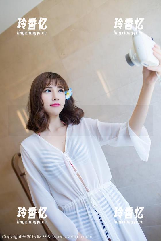 爱蜜社 - 来看夏笑笑Summer的办公室美图，俨然生活的另一种审美！