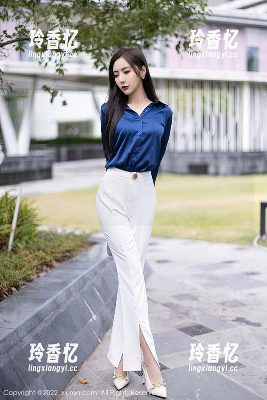 秀人网 - 初梦瑶兔女郎全集，大概是我早上醒来时想制服自己的那种感觉。