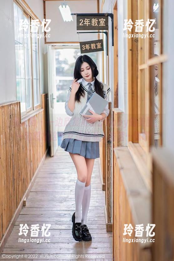 秀人网 - 一边欣赏周慕汐baby的美图，一边想象这个女孩的私人生活…嘿嘿！