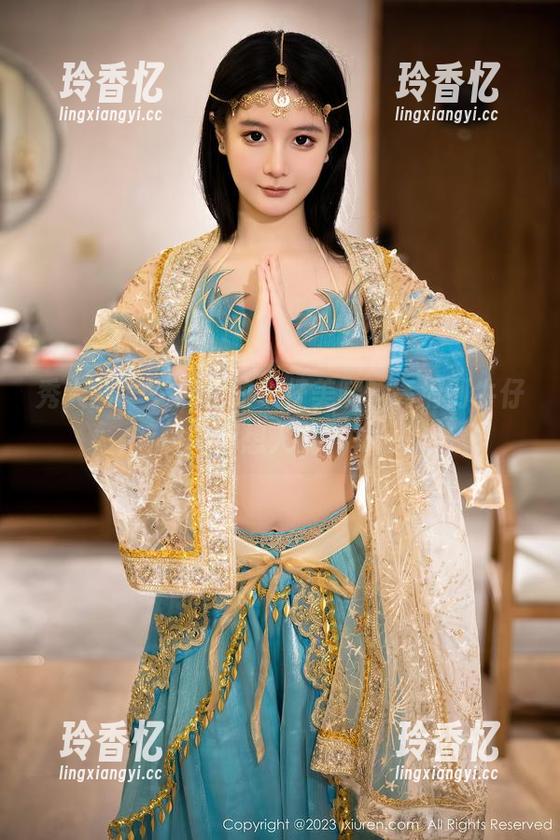 秀人网 - 安然儿的牛仔美腿，高清到牛仔都想入镜！