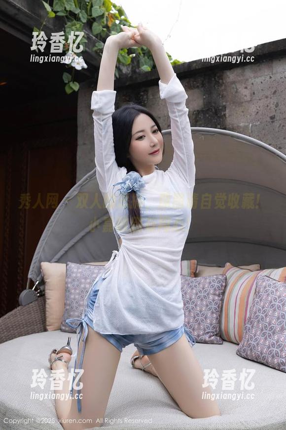 秀人网 - 双人的恶搞，原图请自觉收藏！小嘉敏别有用心！
