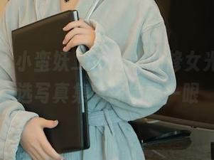 秀人网 – 小蛮妖_honey的修女光环，精选写真集带你偷瞧一眼