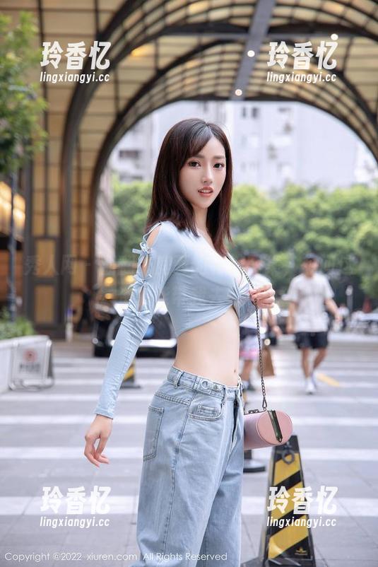 秀人网 - 翻翻张庭蓉的花嫁图集，想问这资源能带我去哪？