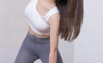 秀人网 – 抖娘利世短裤美图合集，你的夏天穿搭灵感集齐了没？