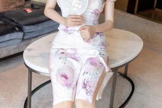 秀人网 – 梦然同学的棉袜写真，让我对无圣光又多了一点好奇