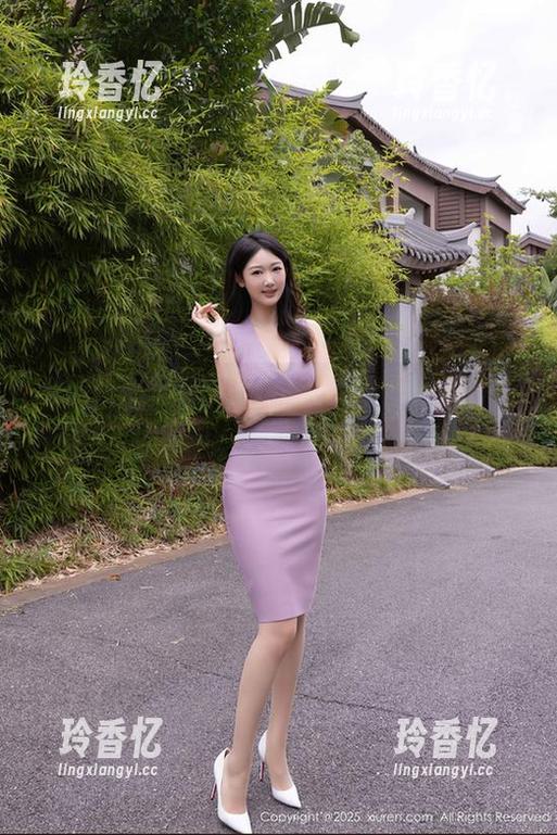 秀人网 - 耶利亚的作品集分享——夏日在镜头中的味道，要说深意可不容易呢。