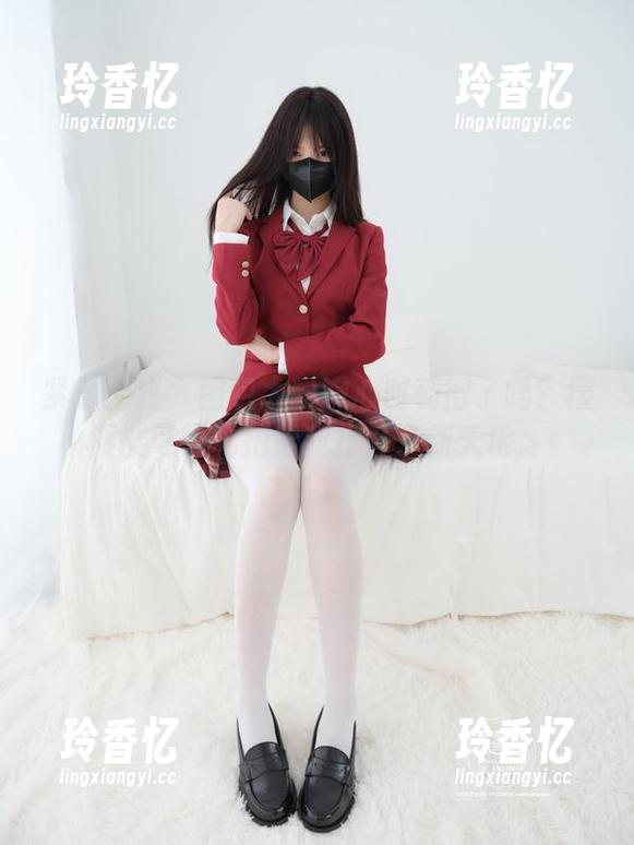 紧急企划 - 图包太粉嫩心脏受得了吗？樱樱樱可的私拍给我打开了新天地。
