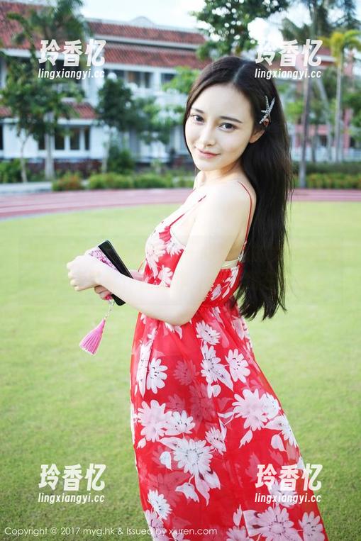美媛馆 - 拯救无聊——胡润曦的女仆图集：到底是女仆在工作，还是我在偷瞄？