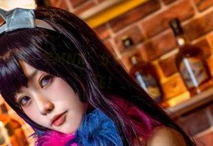 当学长遇上芊川一笑MNK：分享我的写真集，笑声与爱意齐飞！