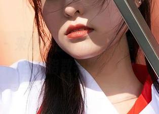 蜜桃社 – 来看看杏子的自拍集,检测她的自恋指数到哪儿了?