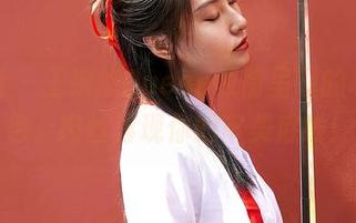 蜜桃社 – 王婉悠Queen倾情呈现的私拍图包,肉丝再现你的审美底线!