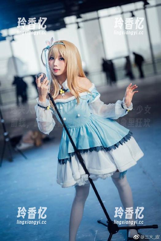 迷失人形QUQ的免费图片大冒险——少女前线，跟不上脚步的我只得在想象里狂欢。